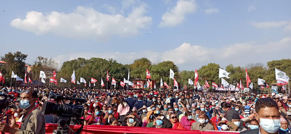 नेपाली कांग्रेसका शीर्ष नेताहरु १४ औं महाधिवेशन उदघाटन समारोहस्थल भृकुटीमण्डपमा पुगे