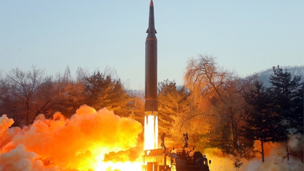 उत्तर कोरियाद्वारा किम जोङ–उनको उपस्थितिमा फेरि अर्को हाइपरसोनिक मिसाइलको सफल परीक्षण