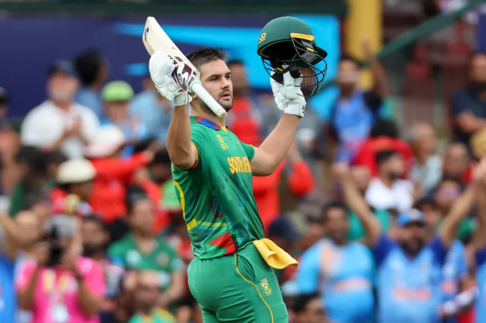 टी-ट्वान्टी  विश्वकप क्रिकेटमा दक्षिण अफ्रिकासँग बंगलादेश फराकिलो अन्तरले पराजित