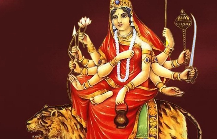 नवरात्रको तेस्रो दिनः गीत सङ्गीतमा लागेकाले विशेष पूजा आराधना गर्ने चन्द्रघण्टा देवी