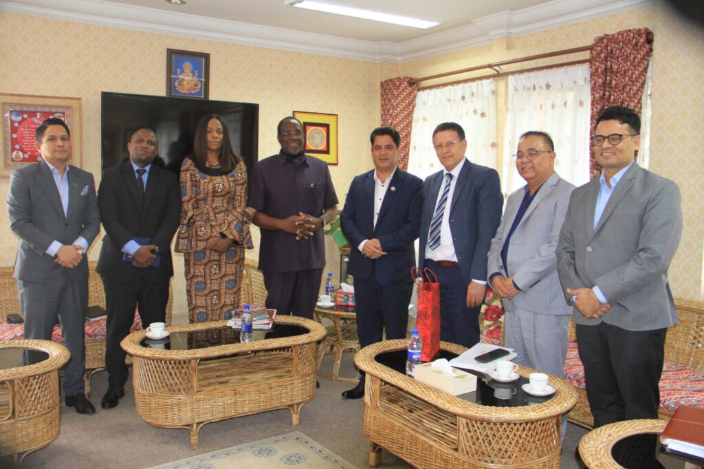 मन्त्री भण्डारी र जाम्बियाका राजदूतबीच भेट, खानी उद्योगका विषयमा चर्चा